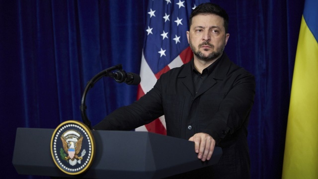 Ukraina uzyskała od USA zapowiedź gwarancji bezpieczeństwa na 15 lat. Poinformował o tym Wołodymyr Zełenski, podsumowując wyniki niedzielnych rozmów z Donaldem Trumpem.