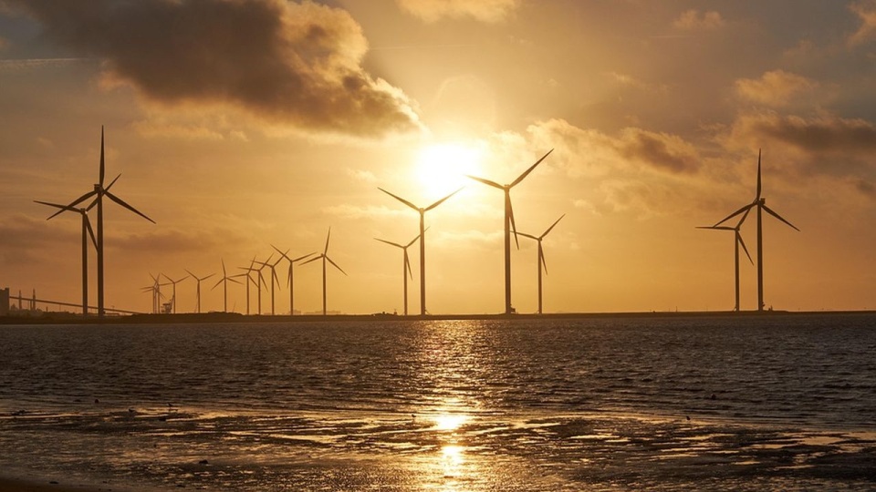 Według eksperta mamy największy potencjał spośród wszystkich krajów basenu Morza Bałtyckiego do tego, by rozwijać energię z morskich farm wiatrowych. źródło: https://pixabay.com/pl/2469104/Bru-nO/CC0 - domena publiczna