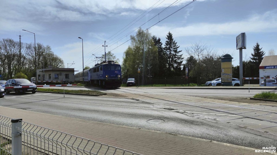 PKP apeluje o ostrożność [ZDJĘCIA]