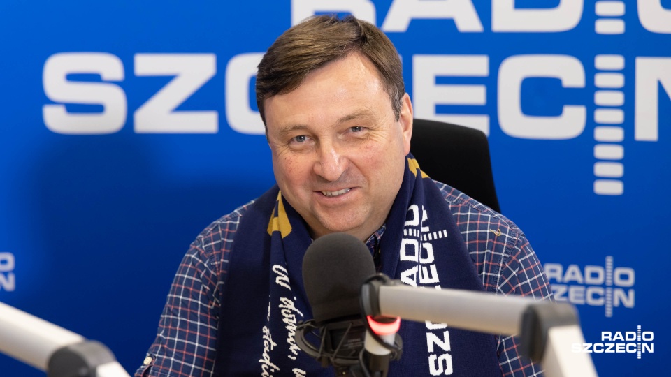Artur Dyczewski, dziennikarz sportowy Radia Szczecin. Fot. Robert Stachnik [Radio Szczecin]