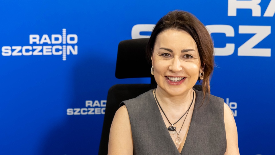 Prof. Sylwia Fabiańczyk-Makuch, dyrygentka Chóru Politechniki Morskiej. Fot. Robert Stachnik [Radio Szczecin]