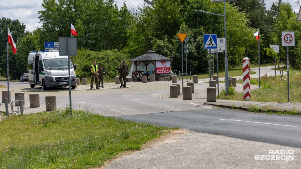 Od tygodnia trwają kontrole na granicy polsko-niemieckiej. Fot. Robert Stachnik [Radio Szczecin]
