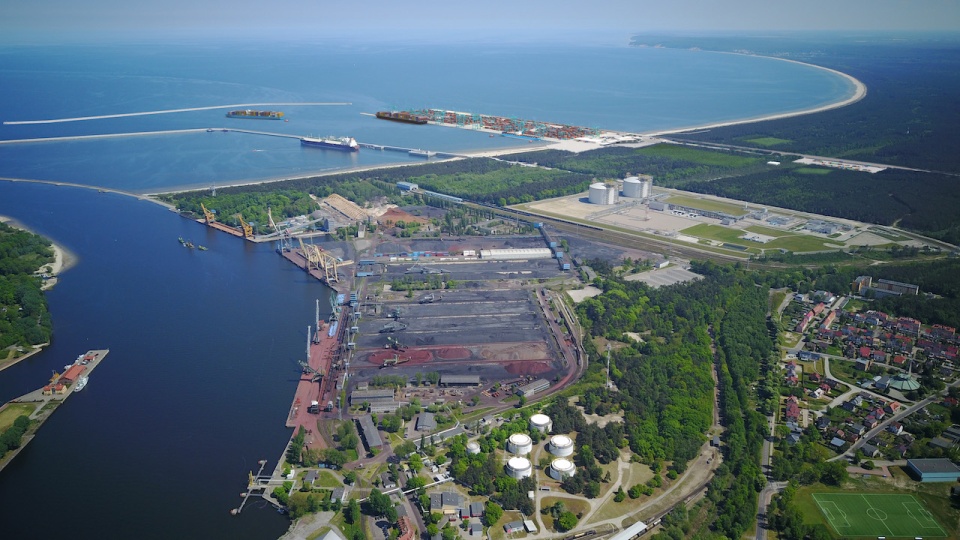 Terminal kontenerowy w Świnoujściu. źródło: www.port.szczecin.pl