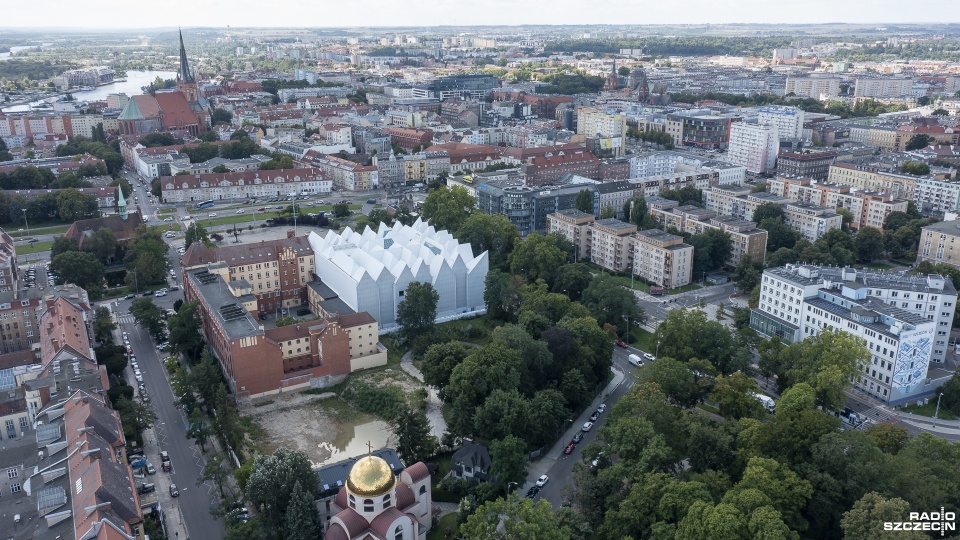 Filharmonia w Szczecinie. Koncert dla chorej, 3,5-letniej Mariki