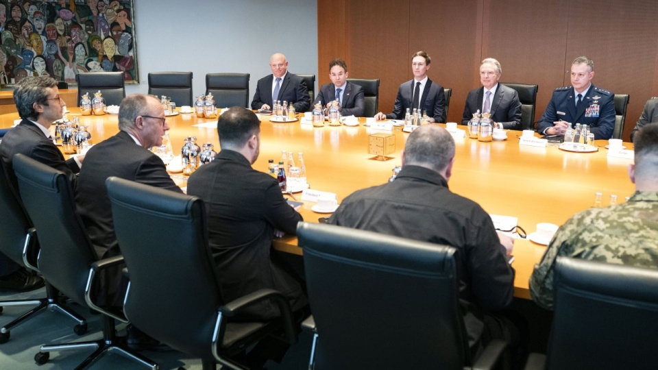 Berlin: pokojowe negocjacje w sprawie wojny na Ukrainie