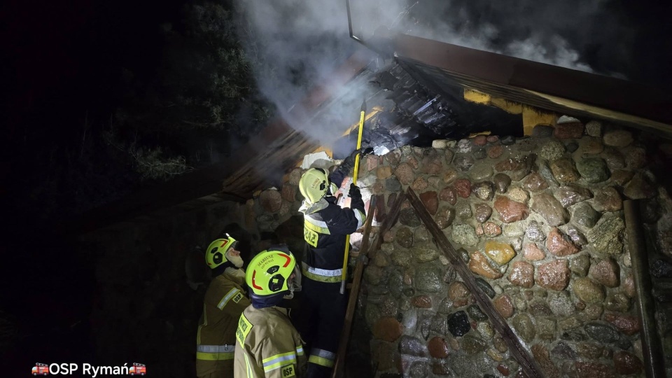 Nocny pożar altany [ZDJĘCIA]