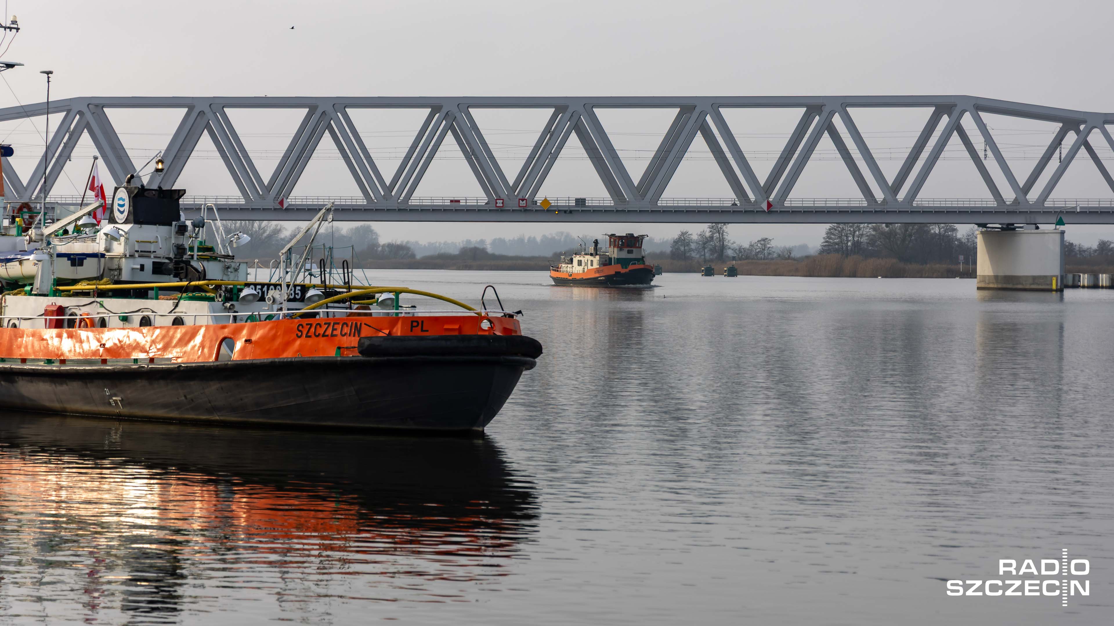 13 stycznia około godziny ósmej rano z portu w Szczecinie-Podjuchach do akcji wkroczy sześć lodołamaczy: Dzik, Odyniec, Tarpan, Ocelot, Andrzej i Stanisław.