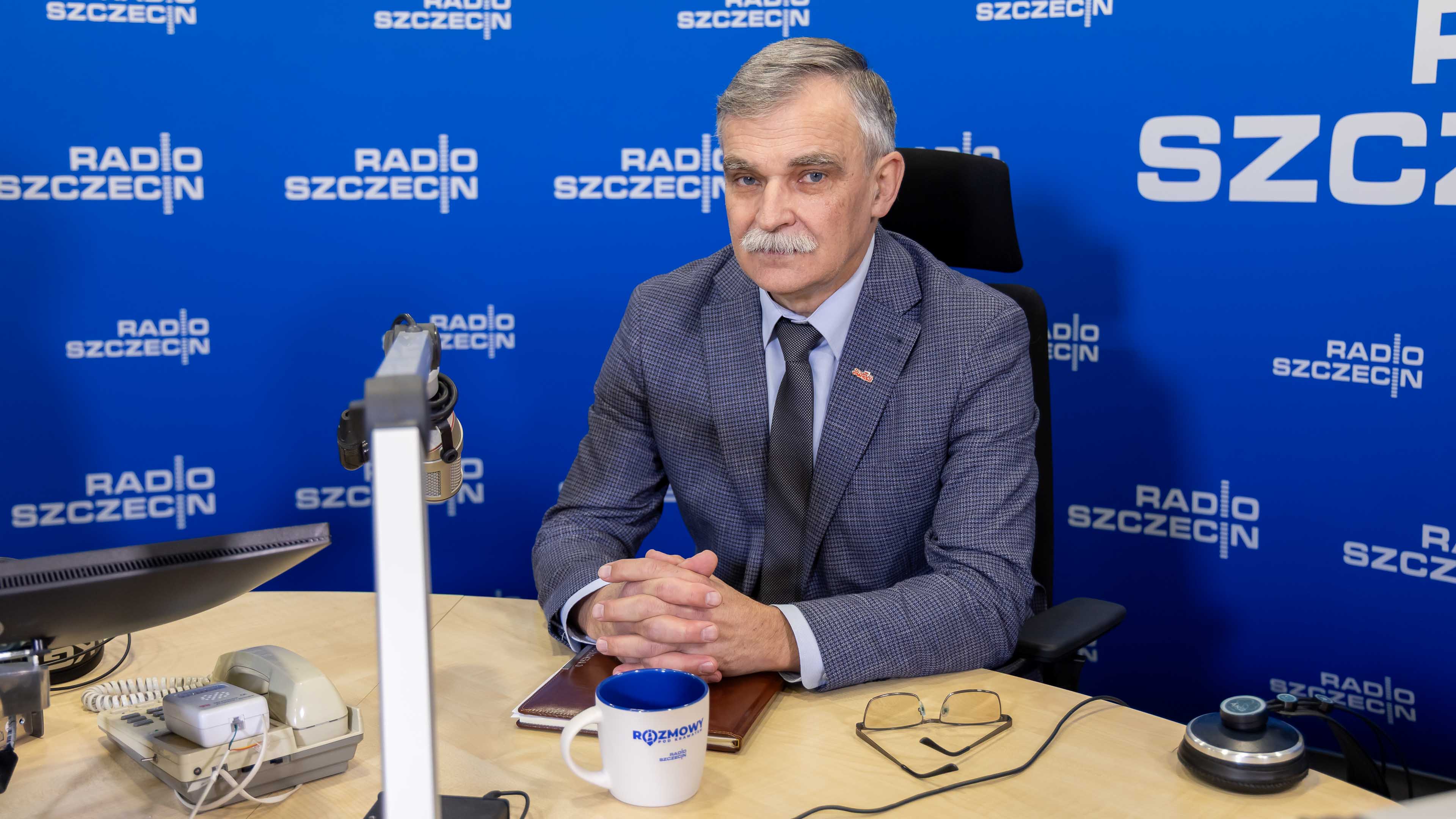 W obliczu sytuacji geopolitycznej, w tym wojny w Iranie, zbyt szybko odchodzimy od prądu z węgla - stwierdził w Rozmowie pod Krawatem szef zachodniopomorskiej Solidarności Dariusz Głogowski.