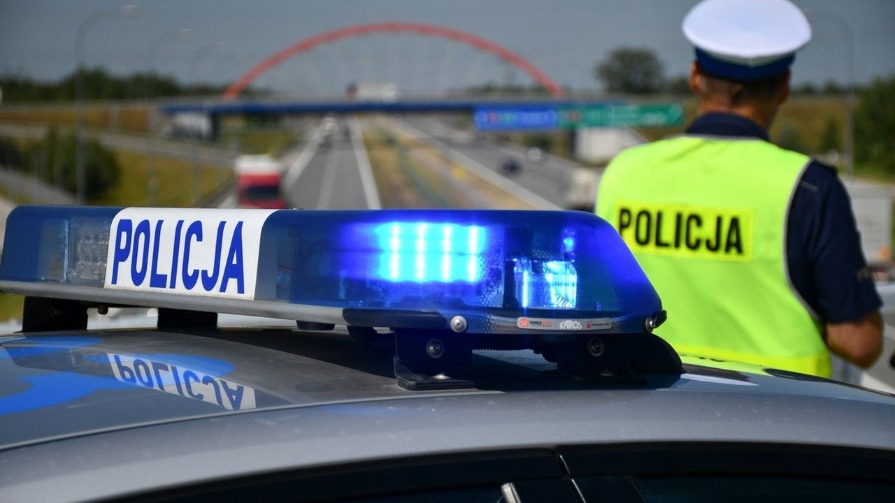 Korki przy wyjazdach z miast i więcej patroli policji w trasie. Rozpoczyna się czerwcówka, a policja przypomina, aby wyruszając na długi weekend nie zapominać o zdrowym rozsądku.