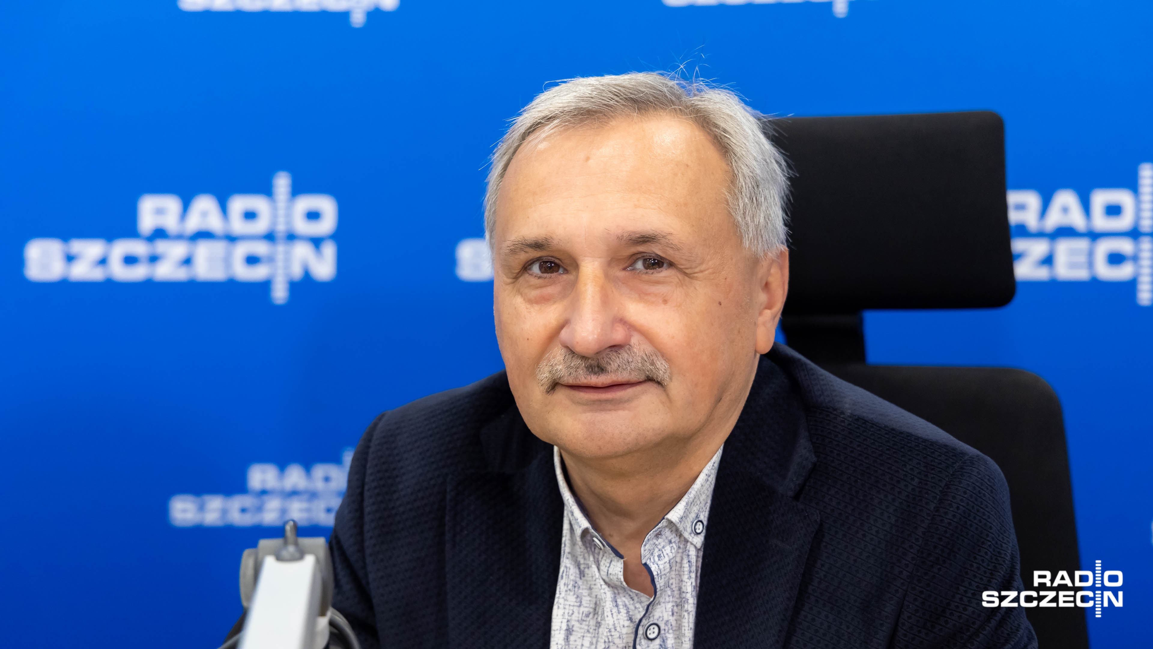 Sposób wprowadzania obowiązkowej edukacji zdrowotnej do szkół jest skandaliczny - ocenił w Rozmowie pod krawatem szczeciński radny Prawa i Sprawiedliwości Maciej Kopeć.