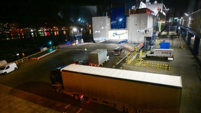 Fot. PAP/Marcin Bielecki Pierwszy komercyjny rejs Jantar Unity [ZDJĘCIA]