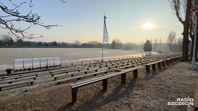 Fot. Robert Stachnik [Radio Szczecin] Boisko przy ul. Tenisowej do przebudowy [ZDJĘCIA]