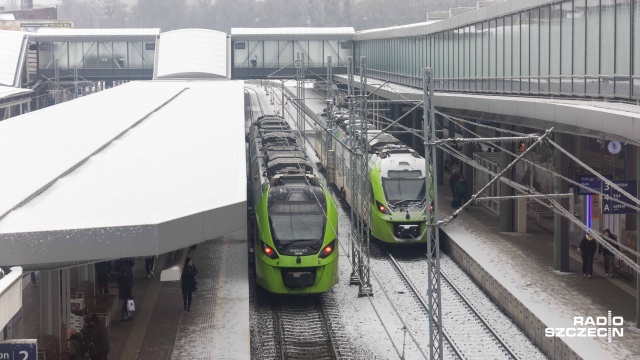 Fot. Robert Stachnik [Radio Szczecin] Ogromne opóźnienia w kursowaniu pociągów [ZDJĘCIA]