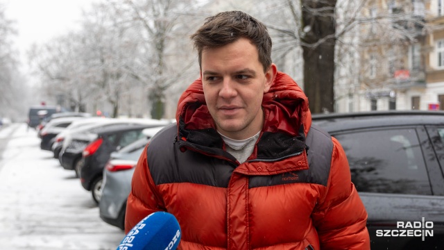 Fot. Robert Stachnik [Radio Szczecin] Szczecińskie drogi coraz bardziej dziurawe [ZDJĘCIA]