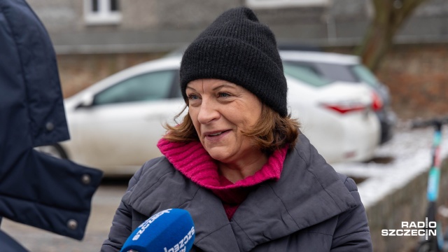 Fot. Robert Stachnik [Radio Szczecin] Sytuacja na chodnikach w mieście: "posypane,ale wszystkiego nie da rady zrobić" [WIDEO, ZDJĘCIA]