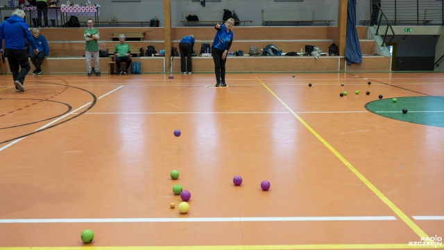 Fot. Kamila Kozioł [Radio Szczecin] "Bule do wiosny." Rozgrywka w hali OSiR-u [WIDEO, ZDJĘCIA]