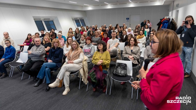 Fot. Robert Stachnik [Radio Szczecin] Jelita a dobre samopoczucie... Niezwykłe prelekcje w Morskim Centrum Nauki [ZDJĘCIA]