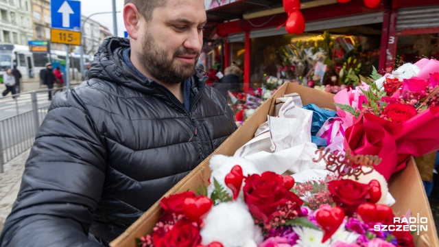 Fot. Robert Stachnik [Radio Szczecin] Idealny plan na święto zakochanych: kwiaty, kolacja, błyskotki [ZDJĘCIA]