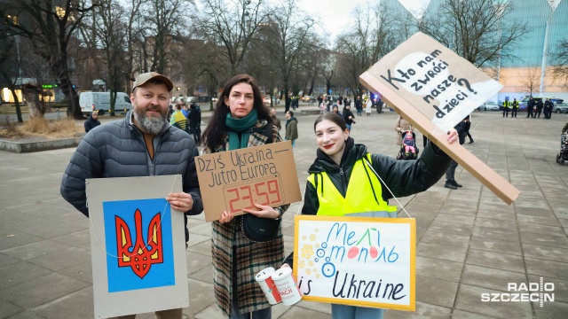 Fot. Robert Stachnik [Radio Szczecin] Marsz dla Ukrainy w Szczecinie [ZDJĘCIA]