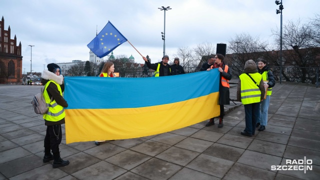 Fot. Robert Stachnik [Radio Szczecin] Marsz dla Ukrainy w Szczecinie [ZDJĘCIA]