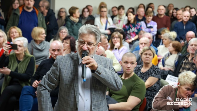 Fot. Robert Stachnik [Radio Szczecin] Mieszkańcy Kijewa przeciwni budowie ośrodka jeździeckiego. Inwestor myśli nad zmianą lokalizacji [ZDJĘCIA]