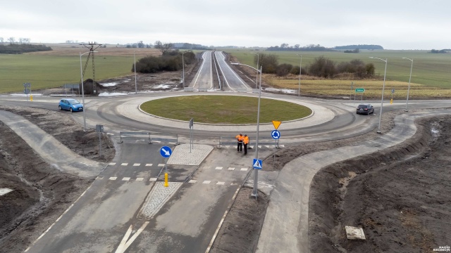 Fot. Robert Stachnik [Radio Szczecin] Nowe drogi na mapie gminy Kołbaskowo [ZDJĘCIA]