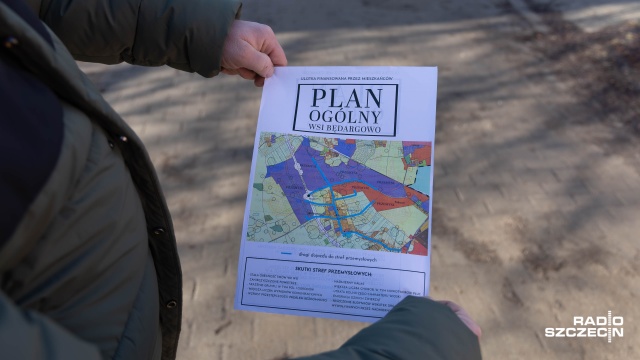 Fot. Robert Stachnik [Radio Szczecin] Mieszkańcy Będargowa nie chcą strefy przemysłowej obok swoich domów [WIDEO, ZDJĘCIA]