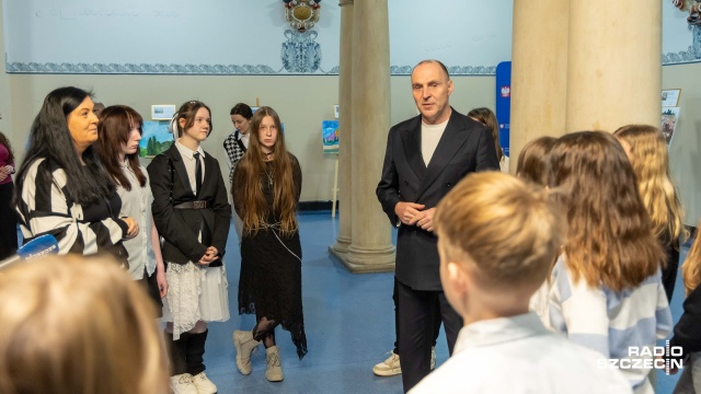 Fot. Robert Stachnik [Radio Szczecin] Pierwsza prawdziwa wystawa zdolnych uczniów szczecińskiej podstawówki [ZDJĘCIA]