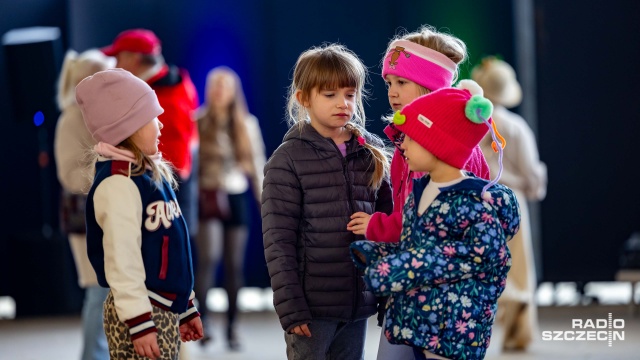 Fot. Robert Stachnik [Radio Szczecin] Kobiety świętowały na deskach Teatru Letniego [WIDEO, ZDJĘCIA]