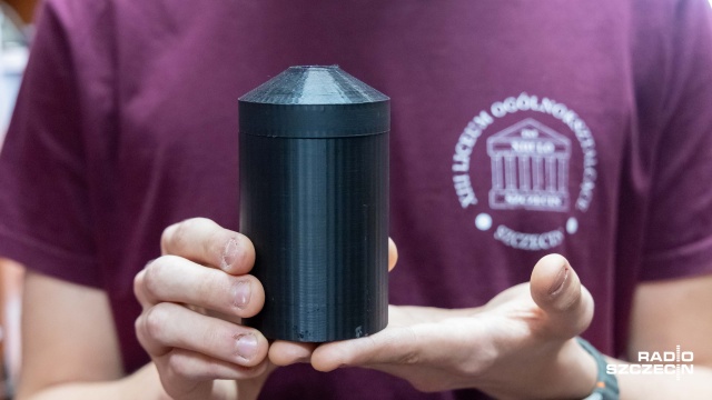 Fot. Robert Stachnik [Radio Szczecin] Szczecińscy uczniowie chcą wysłać puszkę... w kosmos [ZDJĘCIA]