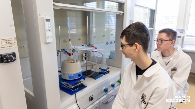 Fot. Robert Stachnik [Radio Szczecin] W Lubieszynie otwarto nowoczesny ośrodek szkoleniowy związany z przemysłem chemicznym [WIDEO, ZDJĘCIA]