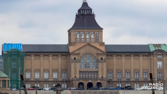 Fot. Robert Stachnik [Radio Szczecin] Remont w szczecińskim Muzeum Narodowym zaczął się od dachu [WIDEO, ZDJĘCIA]