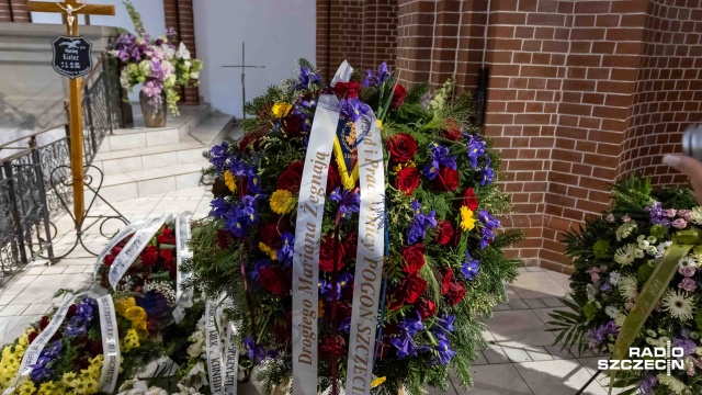 Fot. Robert Stachnik [Radio Szczecin] Pożegnanie legendy. "Marian Kielec był najwspanialszym zawodnikiem w historii Pogoni" [ZDJĘCIA]