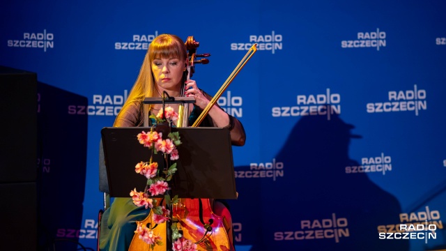 Fot. Robert Stachnik [Radio Szczecin] Muzyczny pierwszy dzień wiosny w studiu Radia Szczecin [ZDJĘCIA]