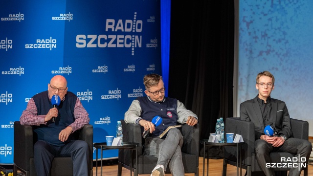 Fot. Robert Stachnik [Radio Szczecin] "Za każdą zmianą idzie lęk" - debata o AI w S-1 [ZDJĘCIA]