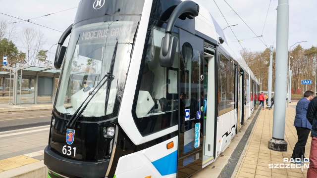 Fot. Robert Stachnik [Radio Szczecin] To ma być najbardziej pojemny tramwaj w Szczecinie [WIDEO, ZDJĘCIA]