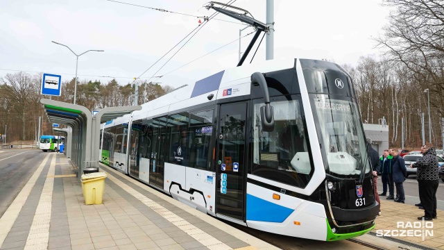 Fot. Robert Stachnik [Radio Szczecin] To ma być najbardziej pojemny tramwaj w Szczecinie [WIDEO, ZDJĘCIA]