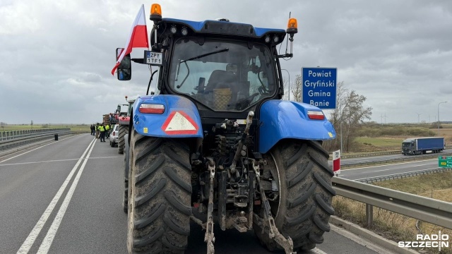 Fot. Tomasz Domański [Radio Szczecin] Rolnicy na S3. "Nie mamy innego wyjścia" [ZDJĘCIA]