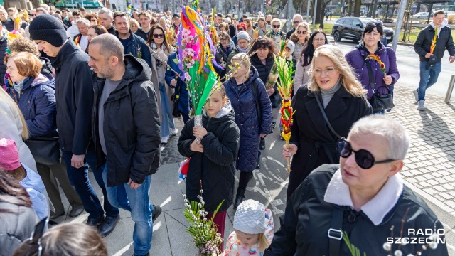 Fot. Robert Stachnik [Radio Szczecin] Procesja palmowa przeszła ulicami Szczecina [WIDEO, ZDJĘCIA]