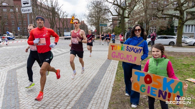 Fot. Robert Stachnik [Radio Szczecin] Bieg po zdrowie w Szczecinie, czyli Ma(rak)ton [WIDEO, ZDJĘCIA]