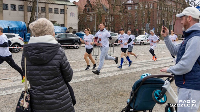 Fot. Robert Stachnik [Radio Szczecin] Bieg po zdrowie w Szczecinie, czyli Ma(rak)ton [WIDEO, ZDJĘCIA]