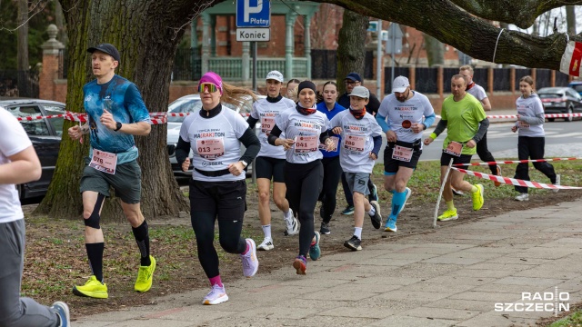 Fot. Robert Stachnik [Radio Szczecin] Bieg po zdrowie w Szczecinie, czyli Ma(rak)ton [WIDEO, ZDJĘCIA]