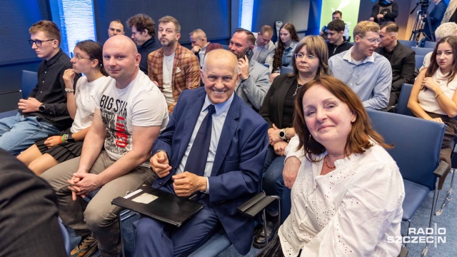 Fot. Robert Stachnik [Radio Szczecin] Sportowcy i trenerzy z nagrodami Marszałka Województwa [WIDEO, ZDJĘCIA]