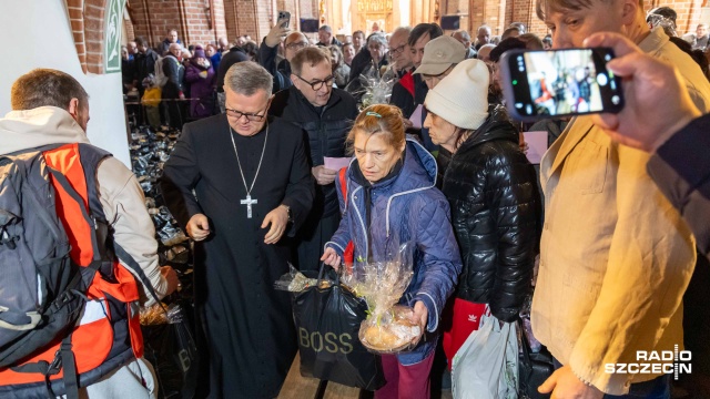 Fot. Robert Stachnik [Radio Szczecin] "Święconka Jakubowa" w szczecińskiej katedrze [WIDEO, ZDJĘCIA]