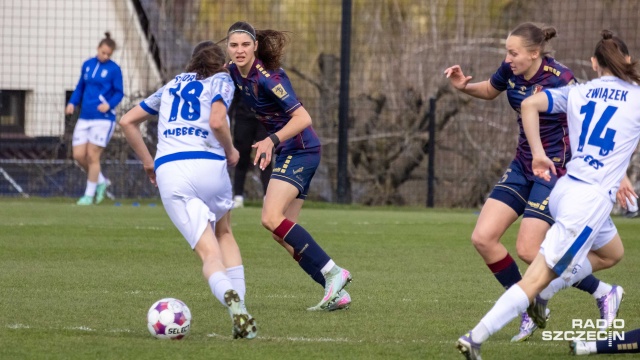 Fot. Robert Stachnik [Radio Szczecin] Kobieca Pogoń nie do zatrzymania [ZDJĘCIA]