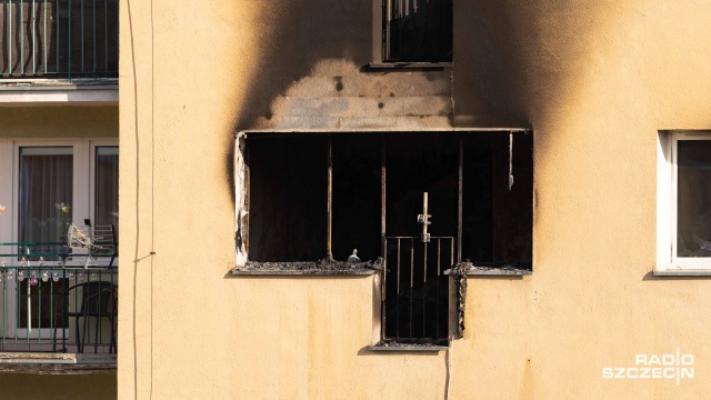 Fot. Robert Stachnik [Radio Szczecin] Nocny pożar na os. Drzetowo-Grabowo. Nie żyje jedna osoba [ZDJĘCIA]