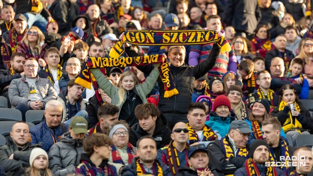 Fot. Robert Stachnik [Radio Szczecin] Lany Poniedziałek piłkarzy Pogoni w ekstraklasie [ZDJĘCIA]