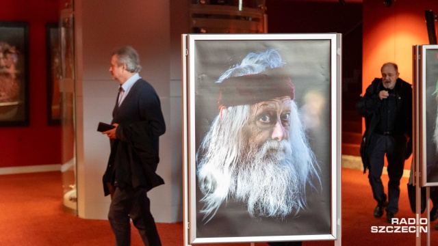 Fot. Robert Stachnik [Radio Szczecin] Wystawa pt. "Jestem Berlińczykiem" w Teatrze Polskim [ZDJĘCIA]