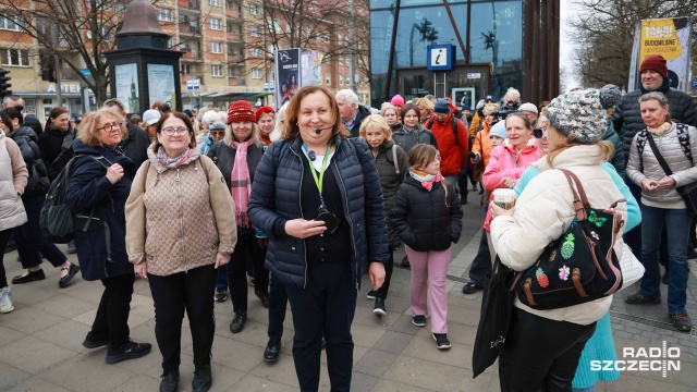 Fot. Robert Stachnik [Radio Szczecin] Magnoliowy spacer zgromadził dziesiątki Szczecinian [ZDJĘCIA]