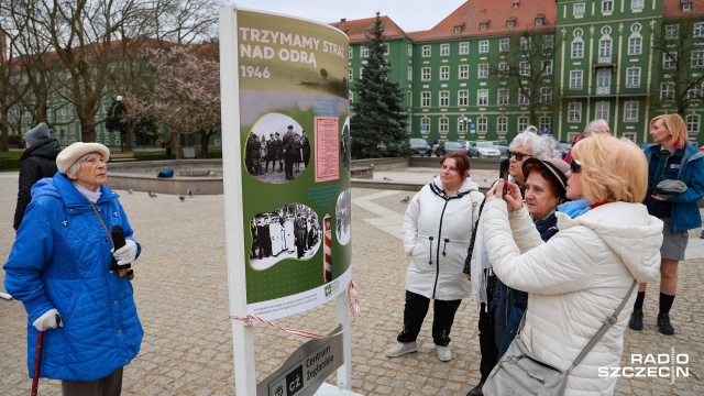 Fot. Robert Stachnik [Radio Szczecin] Otwarcie wystawy w 80. rocznicę Zlotu "Trzymamy Straż nad Odrą" [ZDJĘCIA]